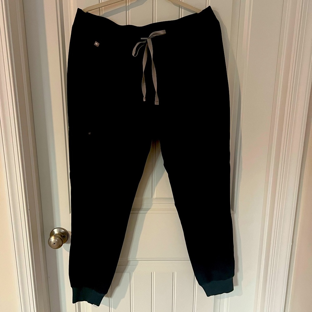 Figs L Regular Waist Zamora Jogger